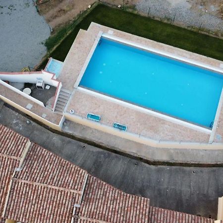 Residence Baia Sant Anna Con Piscina Tanaunella Exterior photo